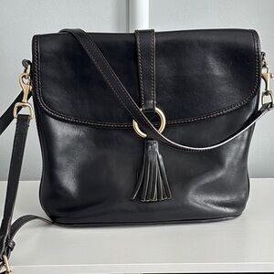 Dooney and Bourke Black Leather Shoulder Bag